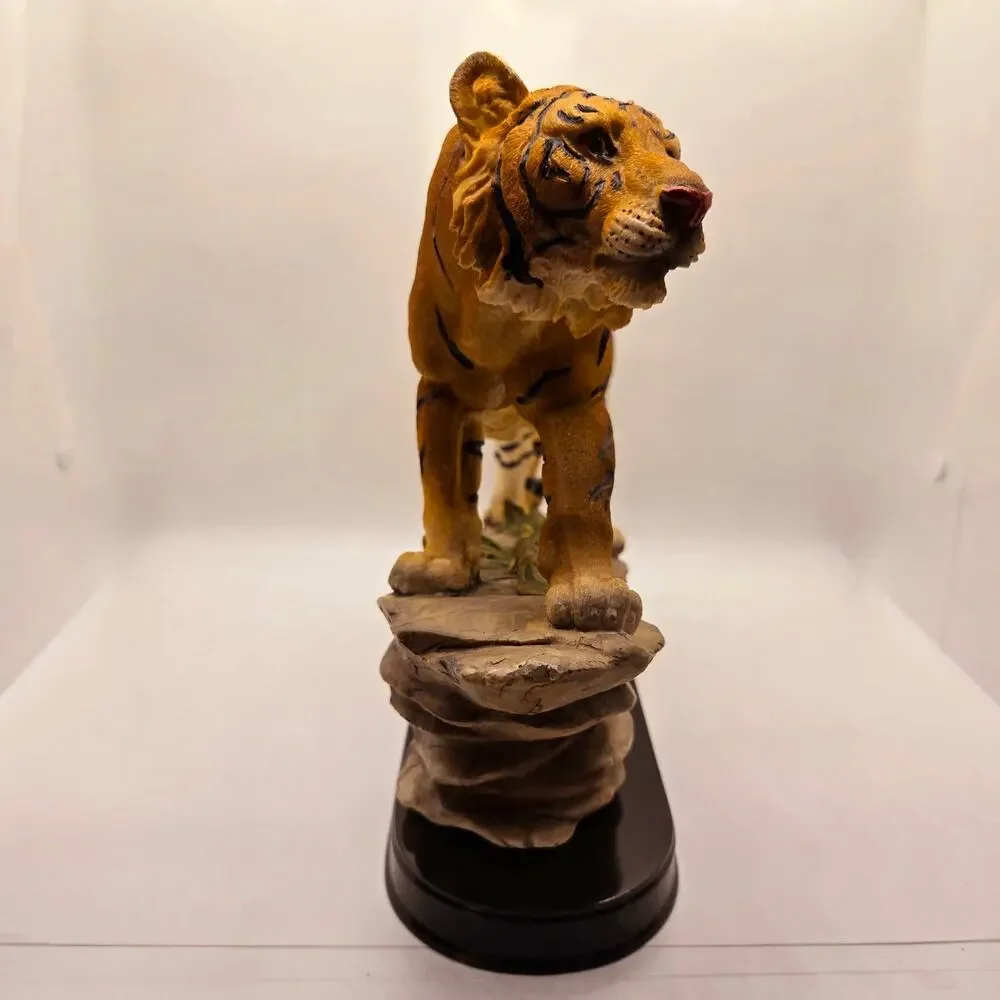 VINTAGE “THE MIRELLA COLLECTION” BENGAL TIGER STATUE – SLATE ROCK ON WOOD BASE